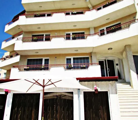 Hotell Brilliance 3*